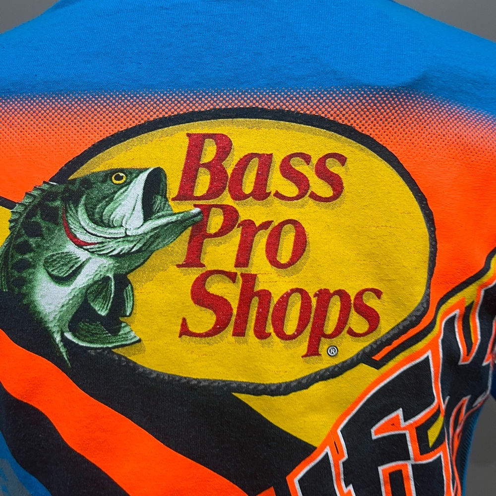 Martin Truex Jr Bass Pro Shop Racing Tshirt‎ - Picture 7 of 9